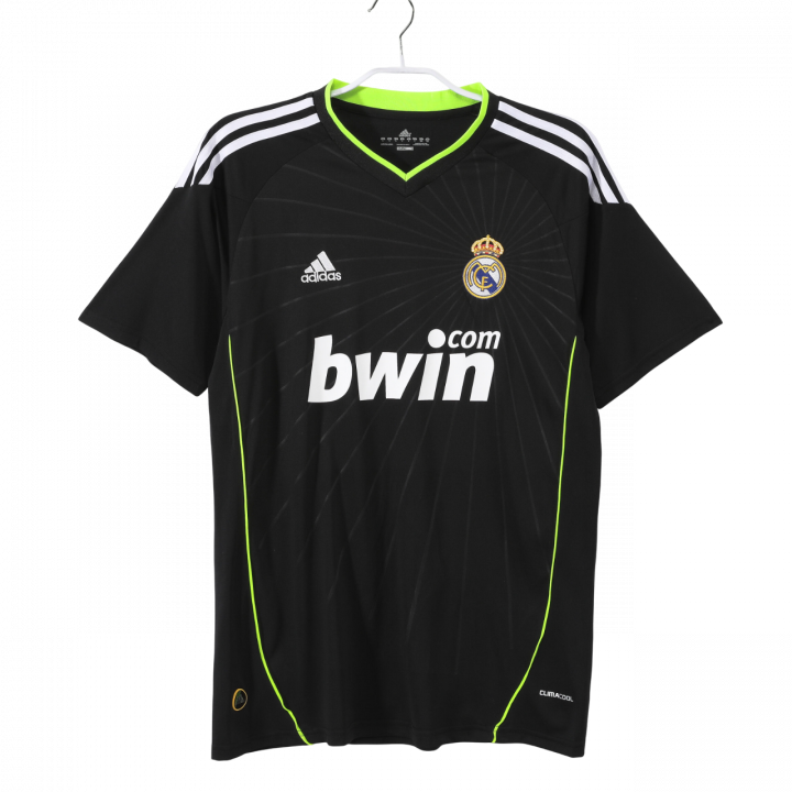 Real Madrid 2010/11 Away Retro Kit